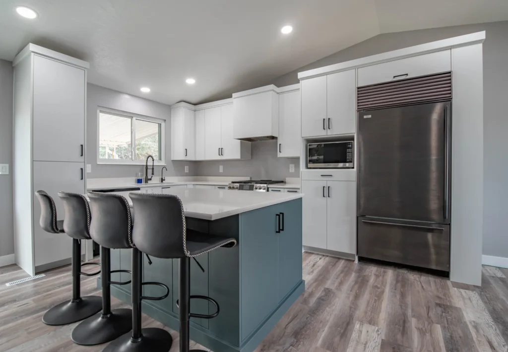 Roy Kitchen Renovation: White & Duke Cabinets, Quartz Countertops